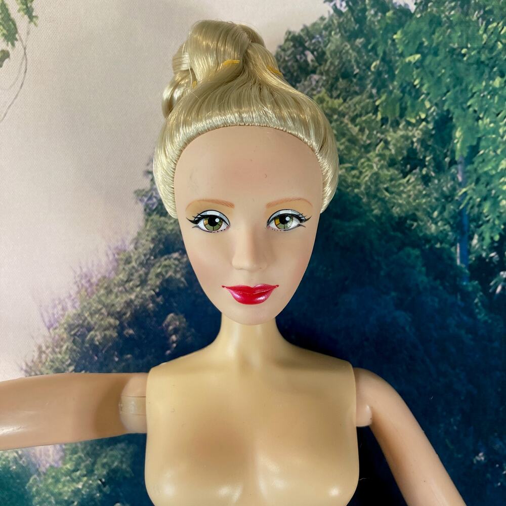 Y2K Clea Bella 16" Blonde Ballerina Doll En Pointe Feet (2001) NUDE w/Stand READ